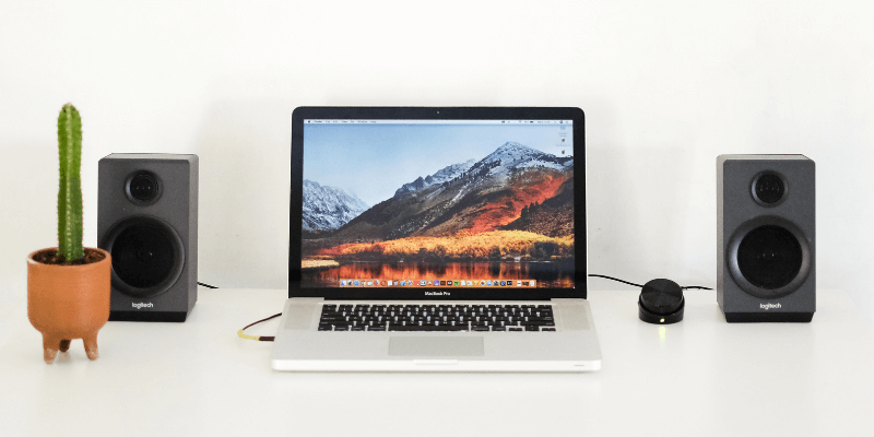 best mac book for watching movies and skype
